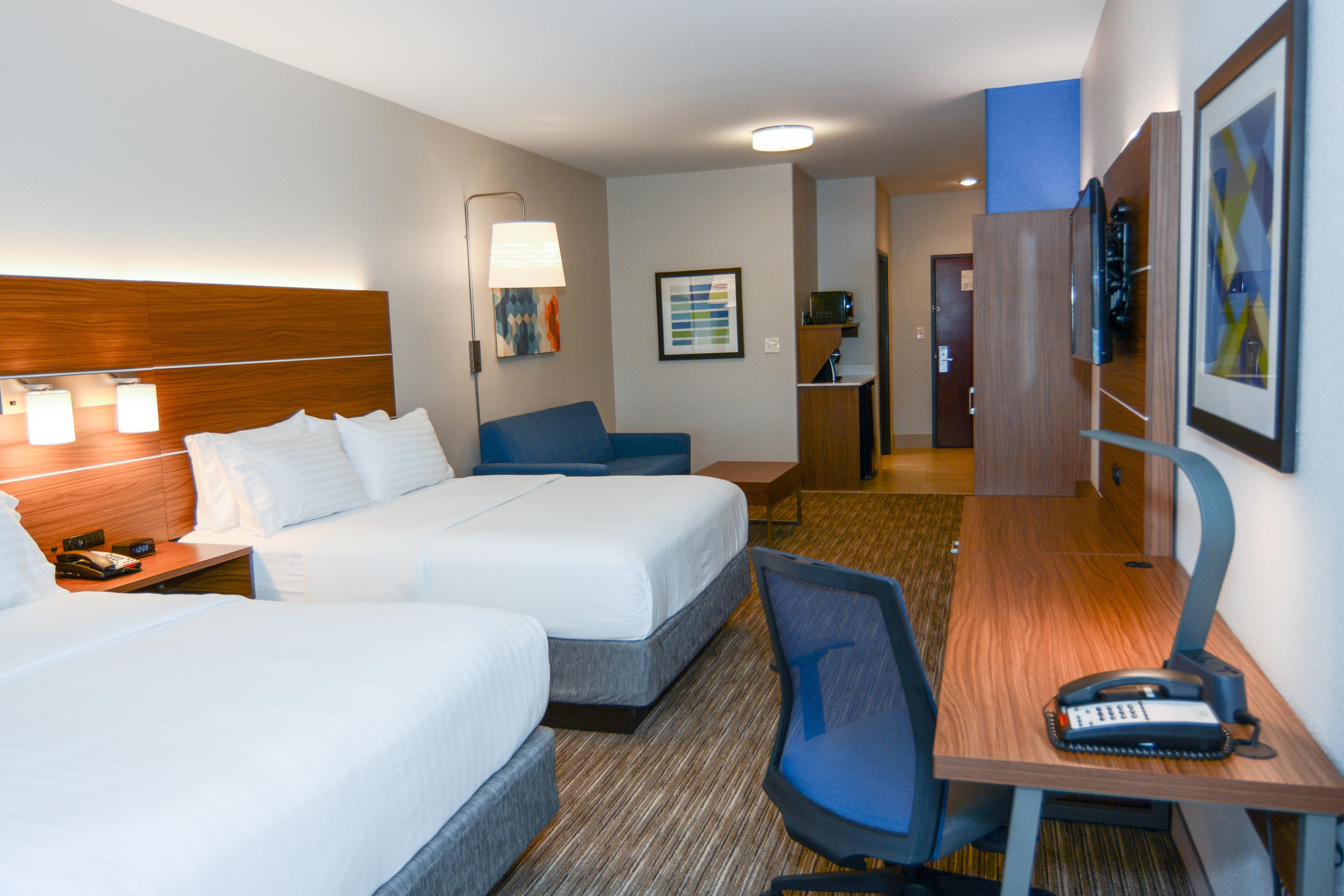 Express & By Ihg 2*