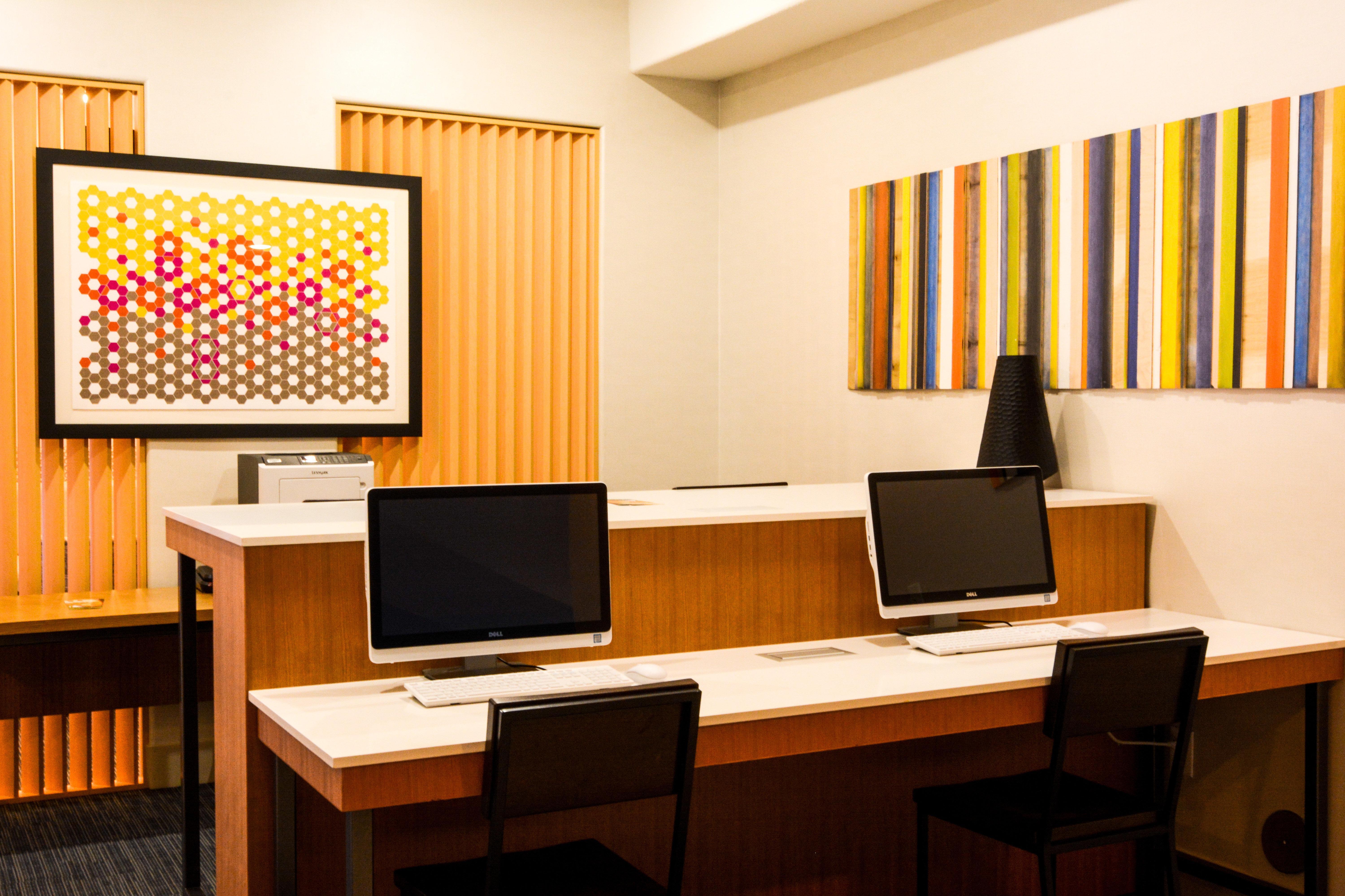 Hotel Express & By Ihg
